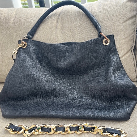 Mark & Graham Black Pebbled Leather Shoulder Bag with extra Gold/Black Handle - Picture 1 of 5